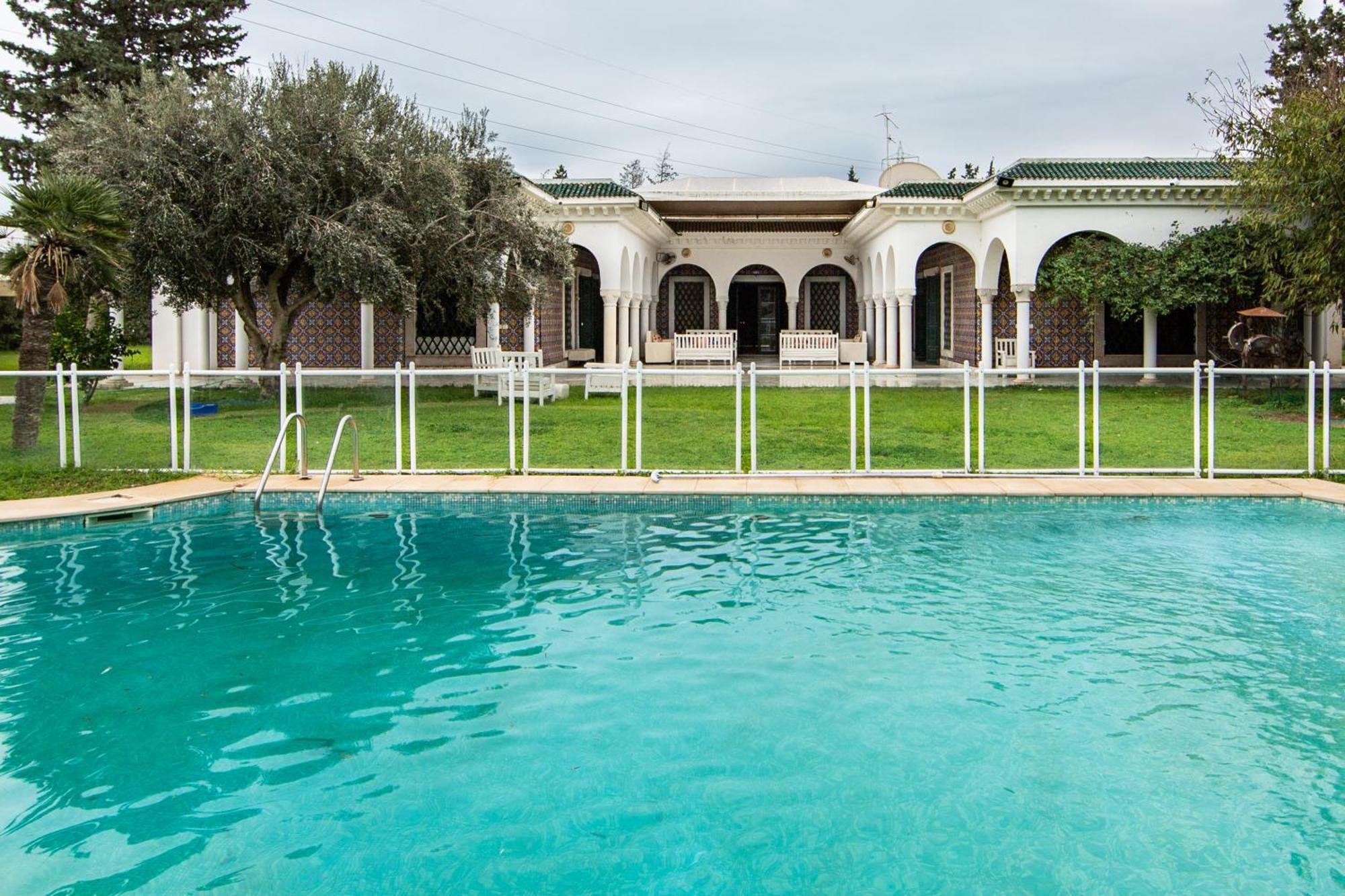 לה מרסה Appartement Prive Dans Une Grande Maison D'Hote מראה חיצוני תמונה
